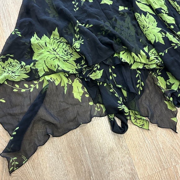 Vintage Y2K 100% silk handkerchief dress - Picture 4 of 5